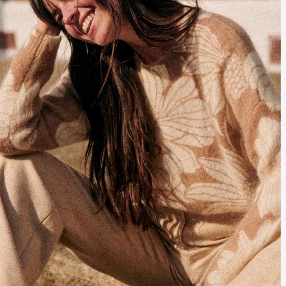Sezane Julietta 70s Jumper Mohair Beige and Cream Floral Crewneck Sweater